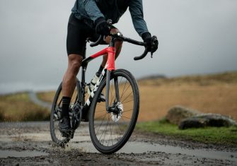 Bontrager AW3 Hard-Case: Una cubierta para rodar sin límites (Test)