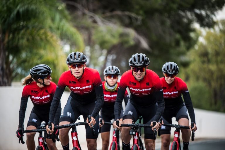 Sportful Bodyfit Pro: El MMR Factory Racing Team, al máximo nivel