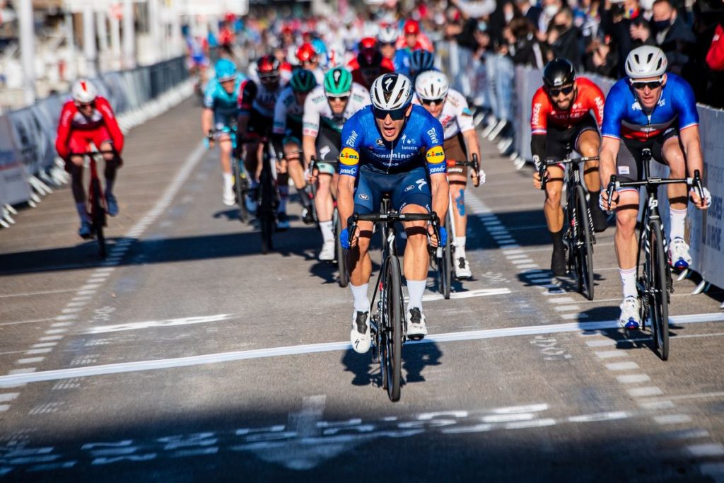 davide-ballerini-tour-la-provence-2021-etapa-1-deceuninck-quickstep