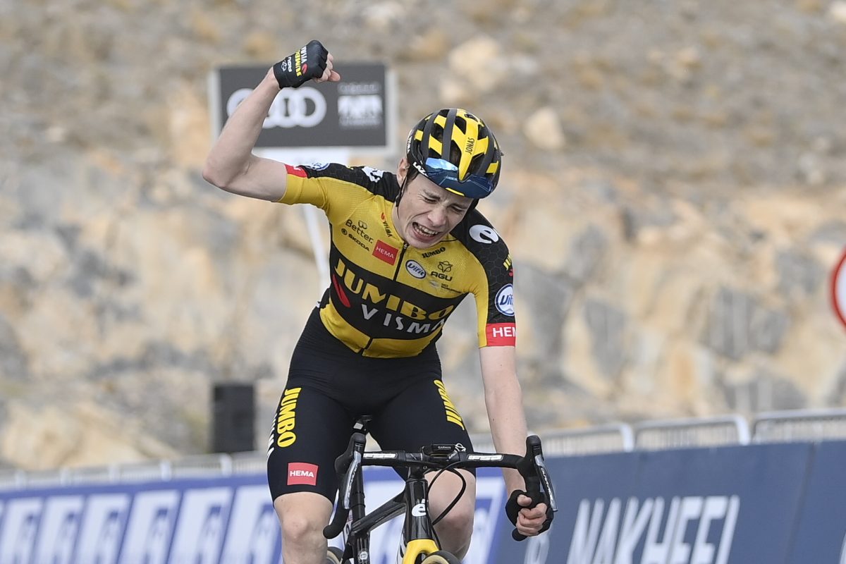 jonas-vingegaard-jumbo-visma-uae-tour-2021-zikloland