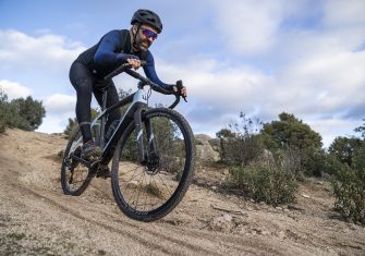 Crow Bicycles lanza su eGravel para “revolucionar la industria”