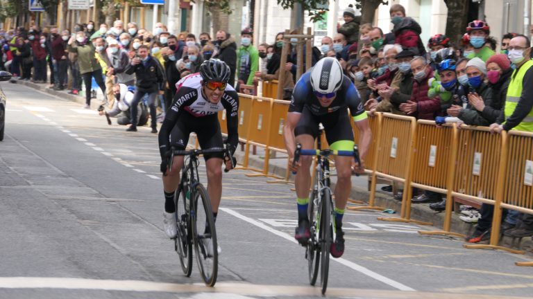 Torneo Abiatzen: Tobias Perry bate a Pau Miquel en Estella (Vídeo)