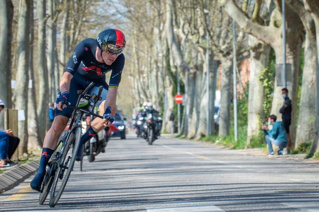 Rohan-Dennis-ineos-volta-catalunya-2021-etapa2-contrarreloj