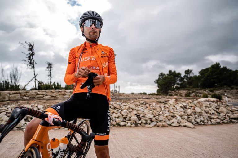 Mikel Bizkarra esquiva el quirófano