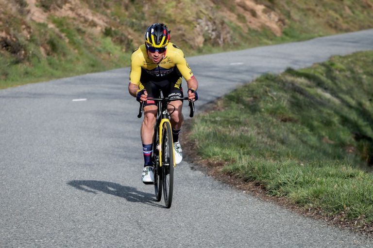 primoz-roglic-team-jumbo-visma-paris-niza-2021-etapa4-fuga
