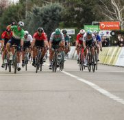 sam-bennett-deceuninck-paris-niza-2021-etapa5