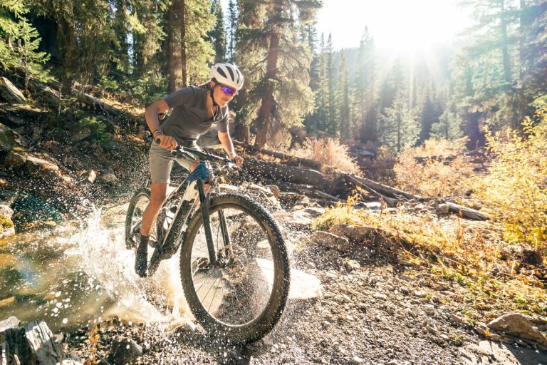 Trek E-Caliber, vive al máximo la experiencia de la montaña