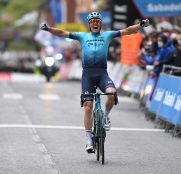 alex-aranburu-astana-itzulia-2021-etapa2 (2)