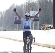 annemiek-van-vleuten-movistar-team-tour-flandes-2021
