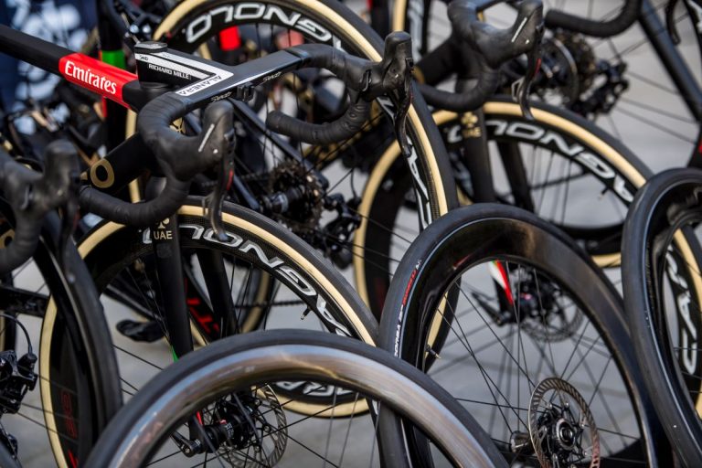 Campagnolo lanza un nuevo grupo pensado para el gravel: Ekar GT