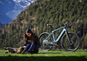 La ‘rider’ a la que los chicos odiaban se une a Canyon