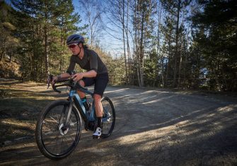 La ‘rider’ a la que los chicos odiaban se une a Canyon