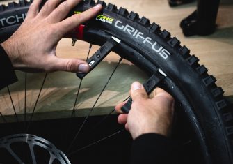 Hutchinson quita el miedo al tubeless con una nueva gama de accesorios