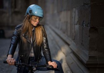 kask-urban-r-lifestyle-3