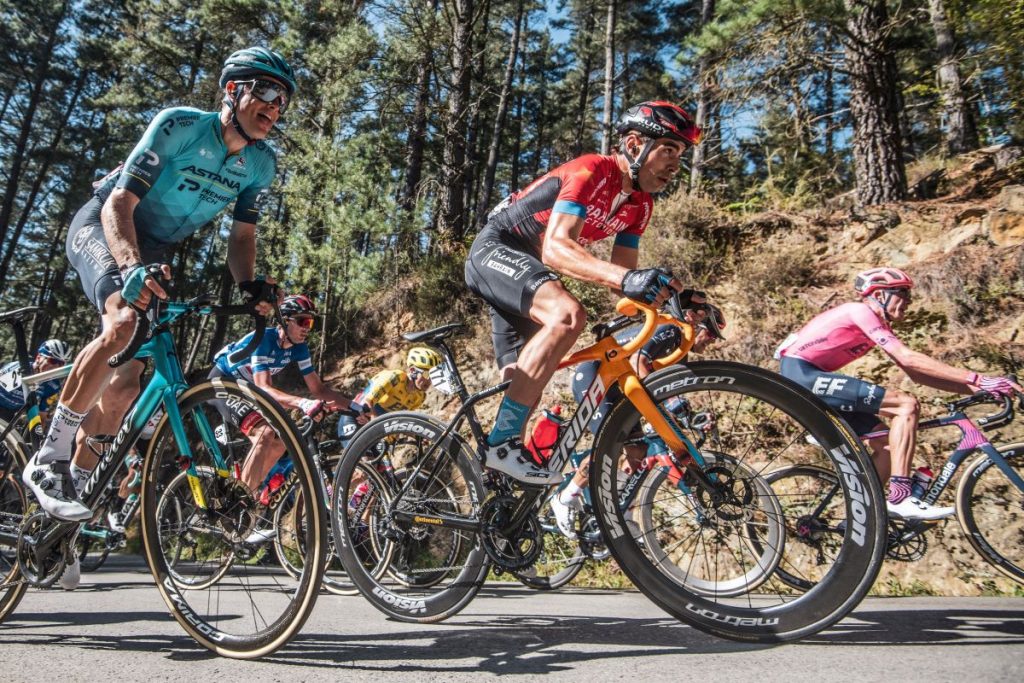 mikel-landa-bahrain-itzulia-2021-etapa3