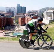 raul-garcia-pierna-kern-pharma-itzulia-2021-etapa1.