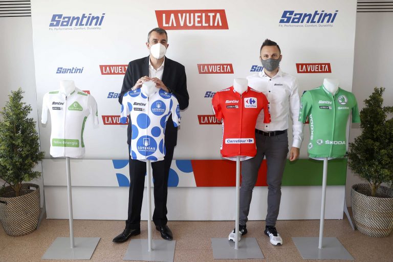 Santini presenta los maillots de la Vuelta a España 2021