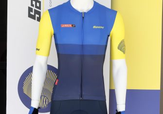 Santini presenta los maillots de la Vuelta a España 2021