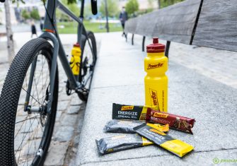 PowerBar: Tres básicos que no deben faltar en salidas largas (Test)