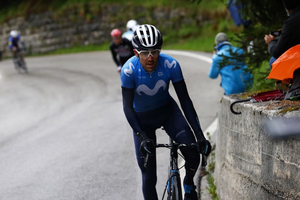 antonio-pedrero-movistar-team-giro-italia-2021-etapa16-2