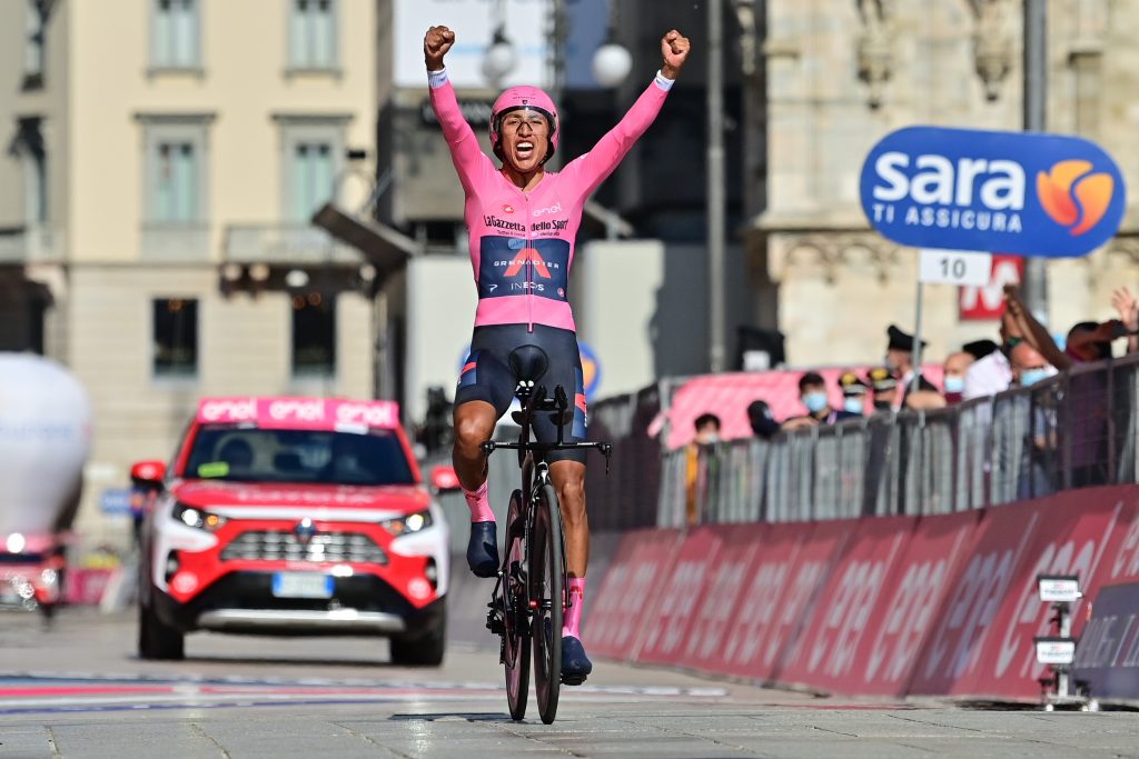 egan-bernal-ineos-giro-italia-2021-etapa21