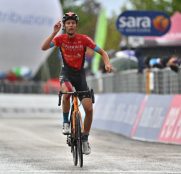 Giro Italia: Gino Mäder, por Landa en San Giacomo (Vídeo)