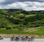 giro-italia-2021-etapa9-escapados