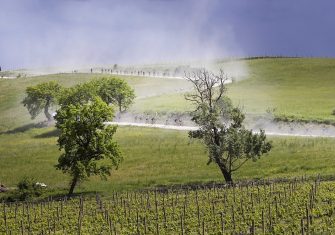 giro-italia-2021-sterrato-peloton-10