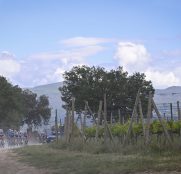 giro-italia-2021-sterrato-peloton-7
