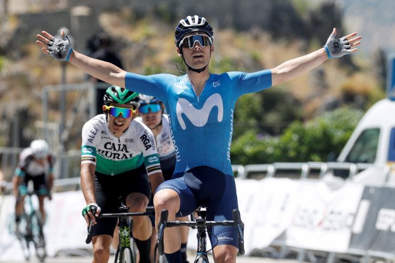 Vuelta Andalucía: Gonzalo Serrano vence en Zahara de la Sierra (Vídeo)