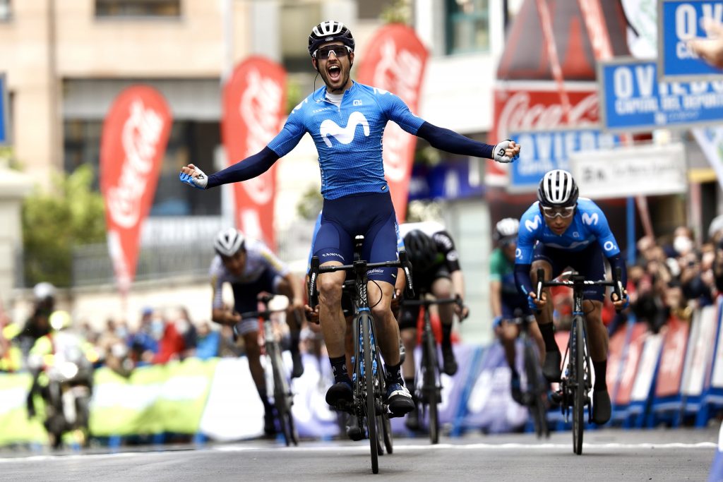 hector-carretero-movistar-team-vuelta-asturias-2021-etapa2-meta