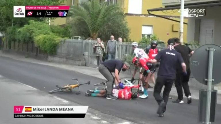 Giro Italia: Mikel Landa, caída y abandono (Vídeo)