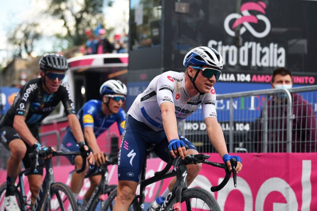 remco-evenepoel-deceuninck-giro-italia-2021-etapa11