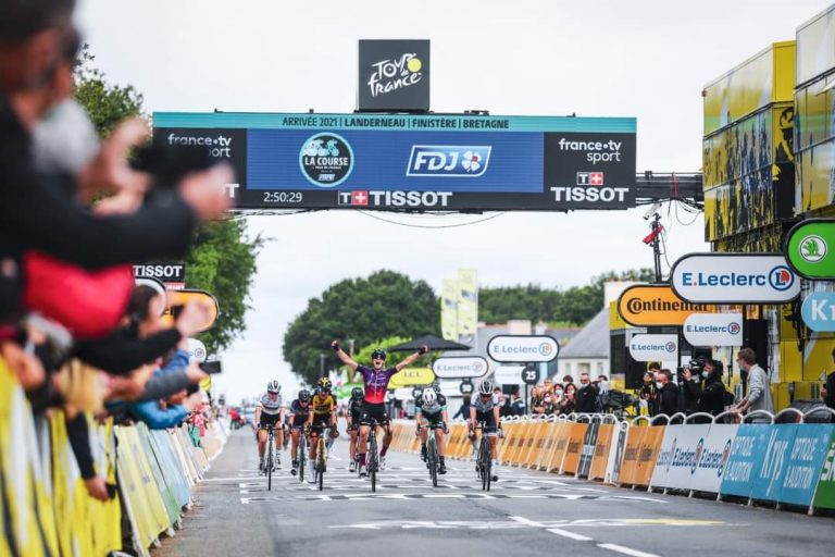 La Course by Le Tour de France: Vollering, ganadora (Vídeo)