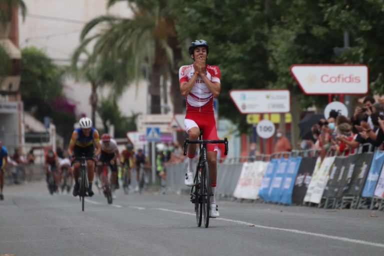 Campeonatos España: Iván Cobo gana el título sub23 en La Nucía