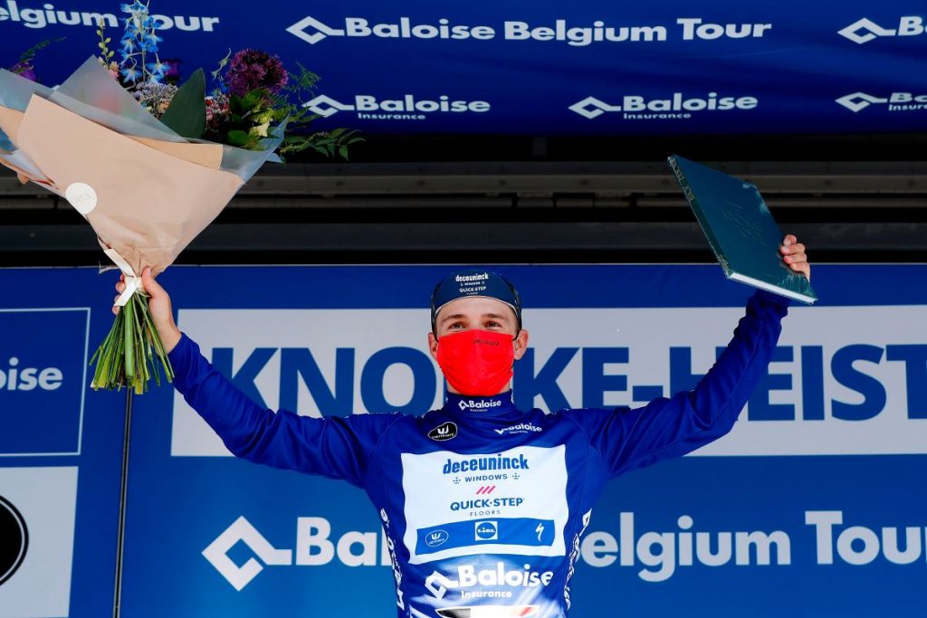 Remco-Evenepoel-Belgium-Tour-2021-etapa2-podio