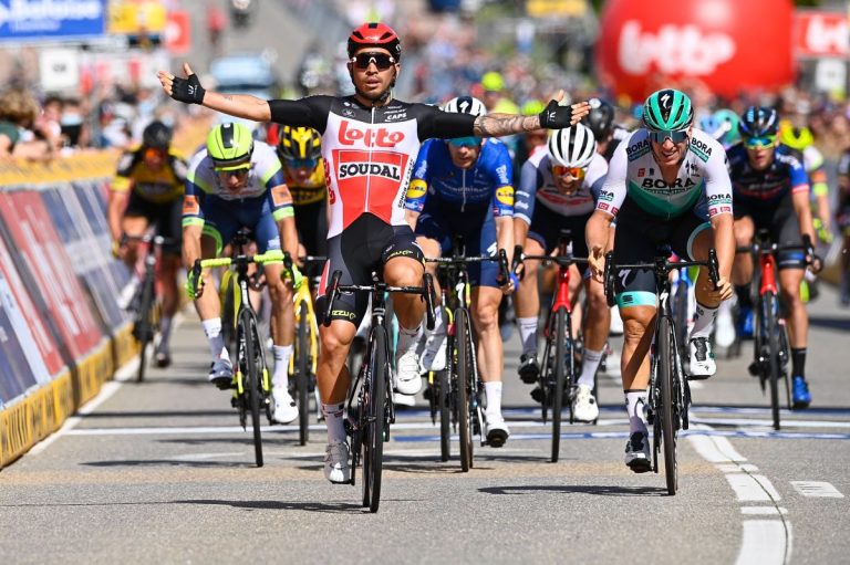 caleb-ewan-lotto-soudal-tour-belgica-2021-etapa3