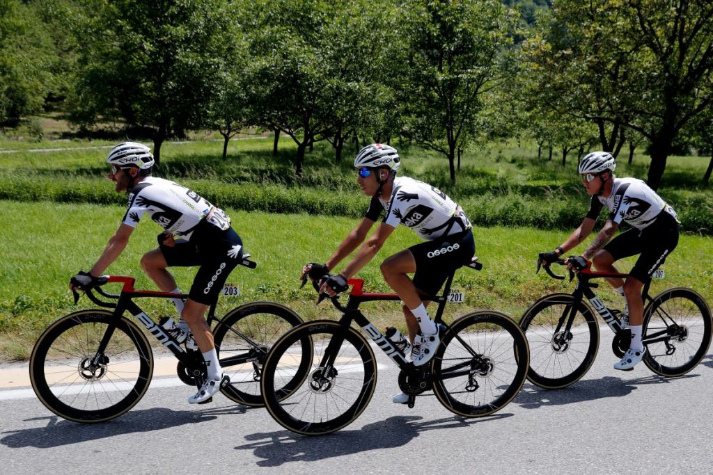 fabio-aru-qhubeka-assos-criterium-dauphine-2021