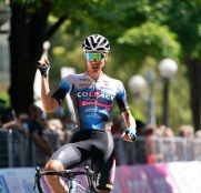 Giro sub23: Juan Ayuso gana en Cesenatico y es líder