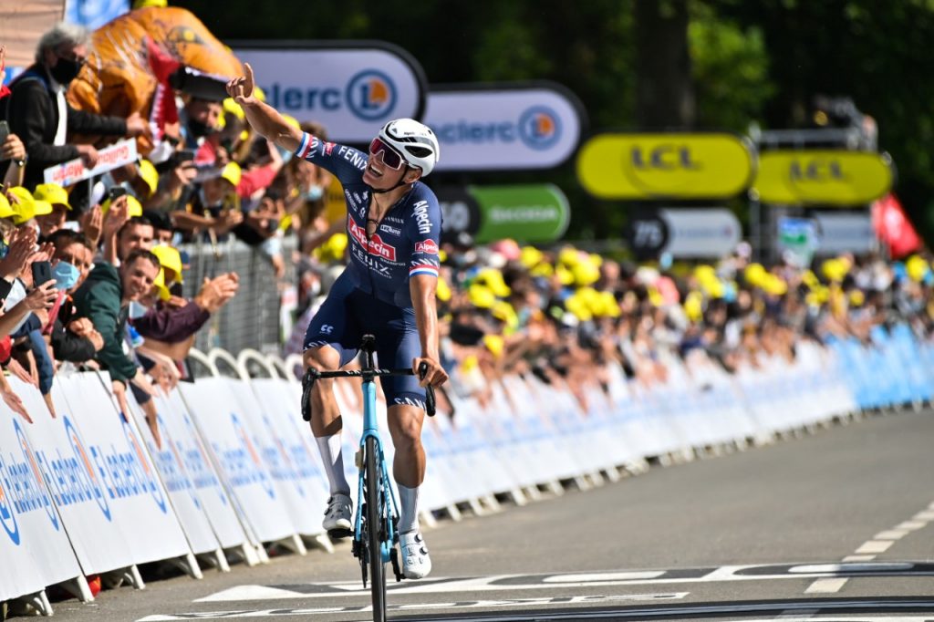 mathieu-van-der-poel-alpecin-fenix-tour-francia-2021-etapa2
