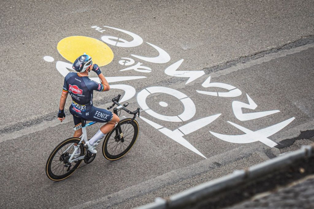 tim-merlier-alpecin-fenix-tour-francia-2021-etapa3