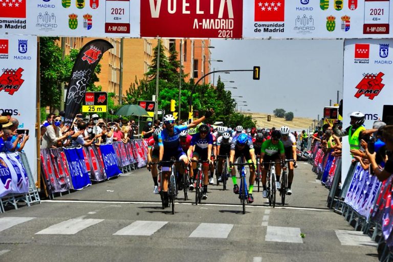 Vuelta a Madrid: Arturo Cantera vence en Parla