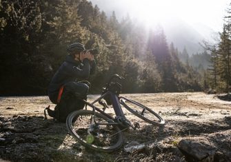 Giant Revolt E+, con motor Shimano: Más aventura (Vídeo)