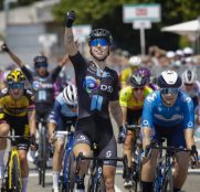 Giro Italia Femenino: Wiebes bate a Norsgaard y Vos