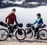 El ‘bikepacking’ perfecto con Ortlieb: Las bolsas esenciales para tu aventura