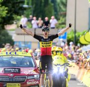 wout-van-aert-jumbo-visma-tour-francia-2021-etapa11