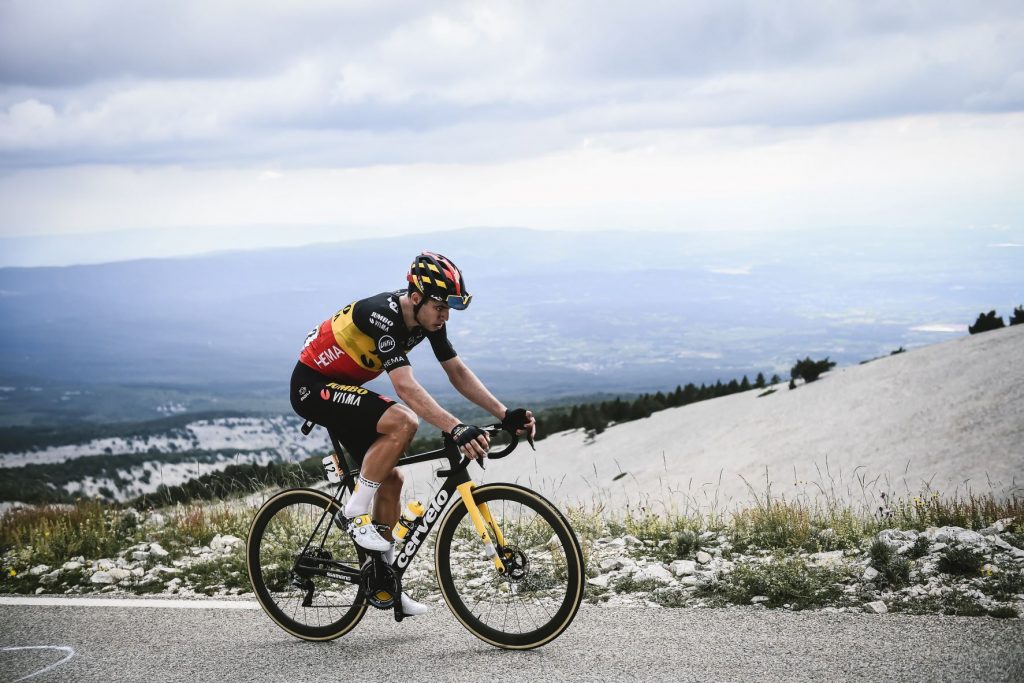 wout-van-aert-jumbo-visma-tour-francia-2021-etapa11-mont-ventoux