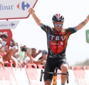 Vuelta España: Damiano Caruso vence en Velefique