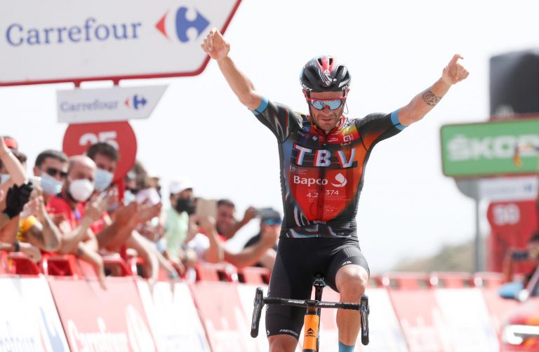 Vuelta España: Damiano Caruso vence en Velefique