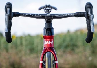 La nueva BH Aerolight, en la Vuelta a España con el Burgos BH